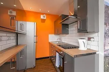 Code Pod - The Loft - Edinburgh Hostel United Kingdom