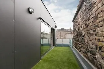 Code Pod - The Loft - Edinburgh Hostel