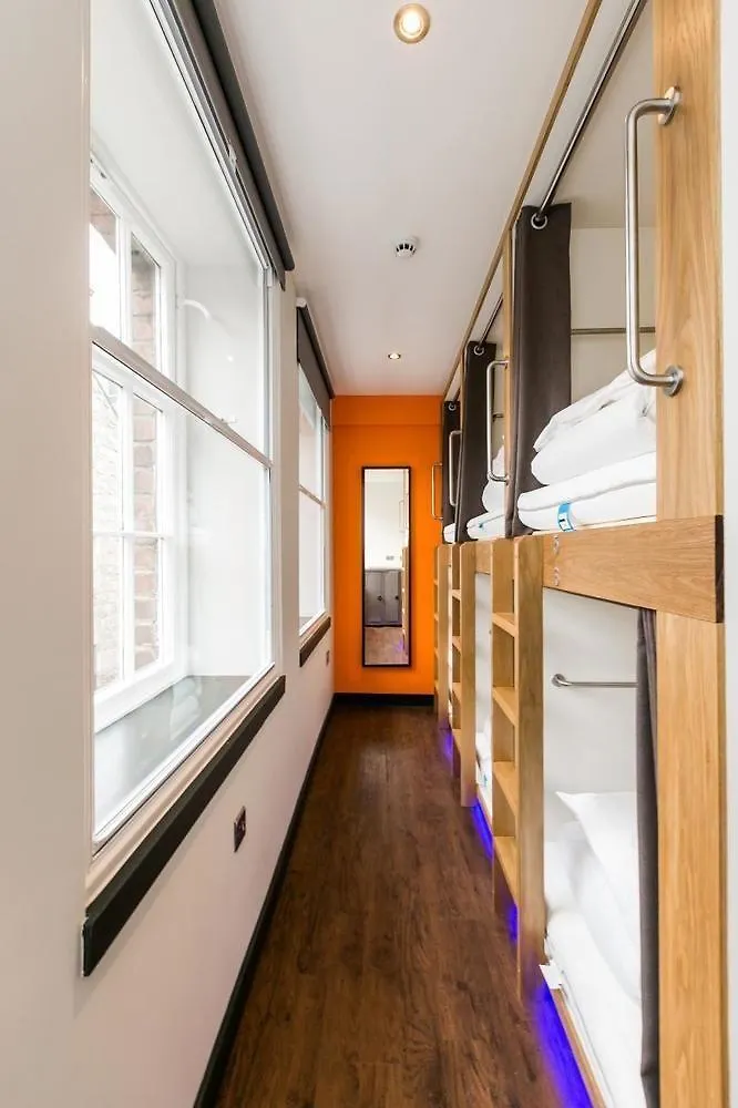 Albergue A Pousada Code Pod - The Loft - Edimburgo