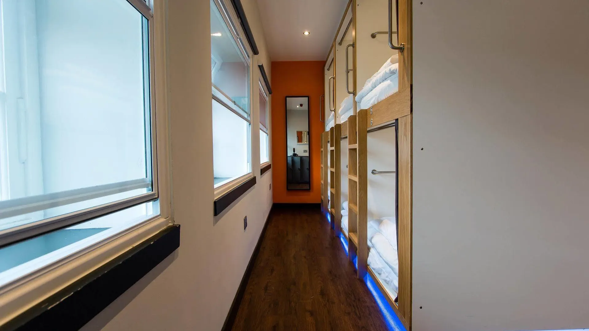 A Pousada Code Pod - The Loft - Edimburgo Albergue
