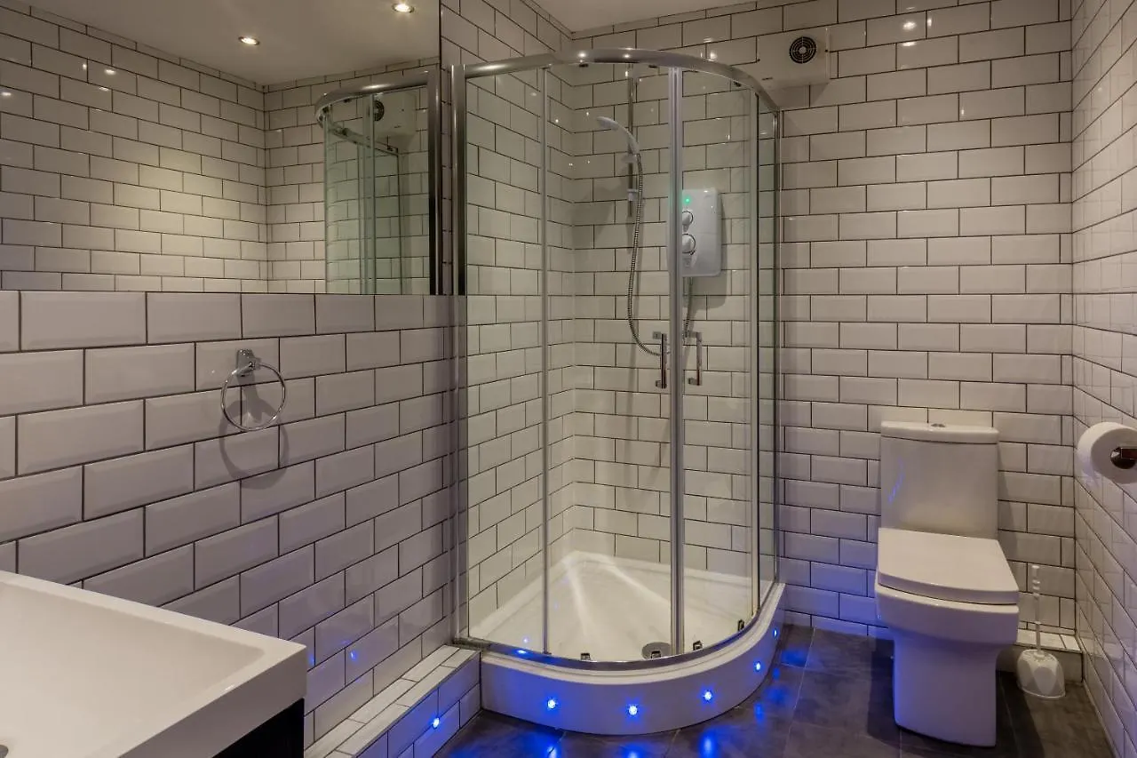 A Pousada Code Pod - The Loft - Edimburgo Albergue
