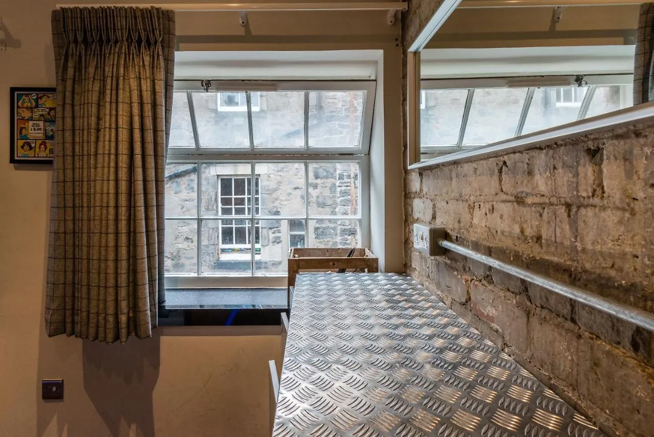 A Pousada Code Pod - The Loft - Edimburgo 0*,